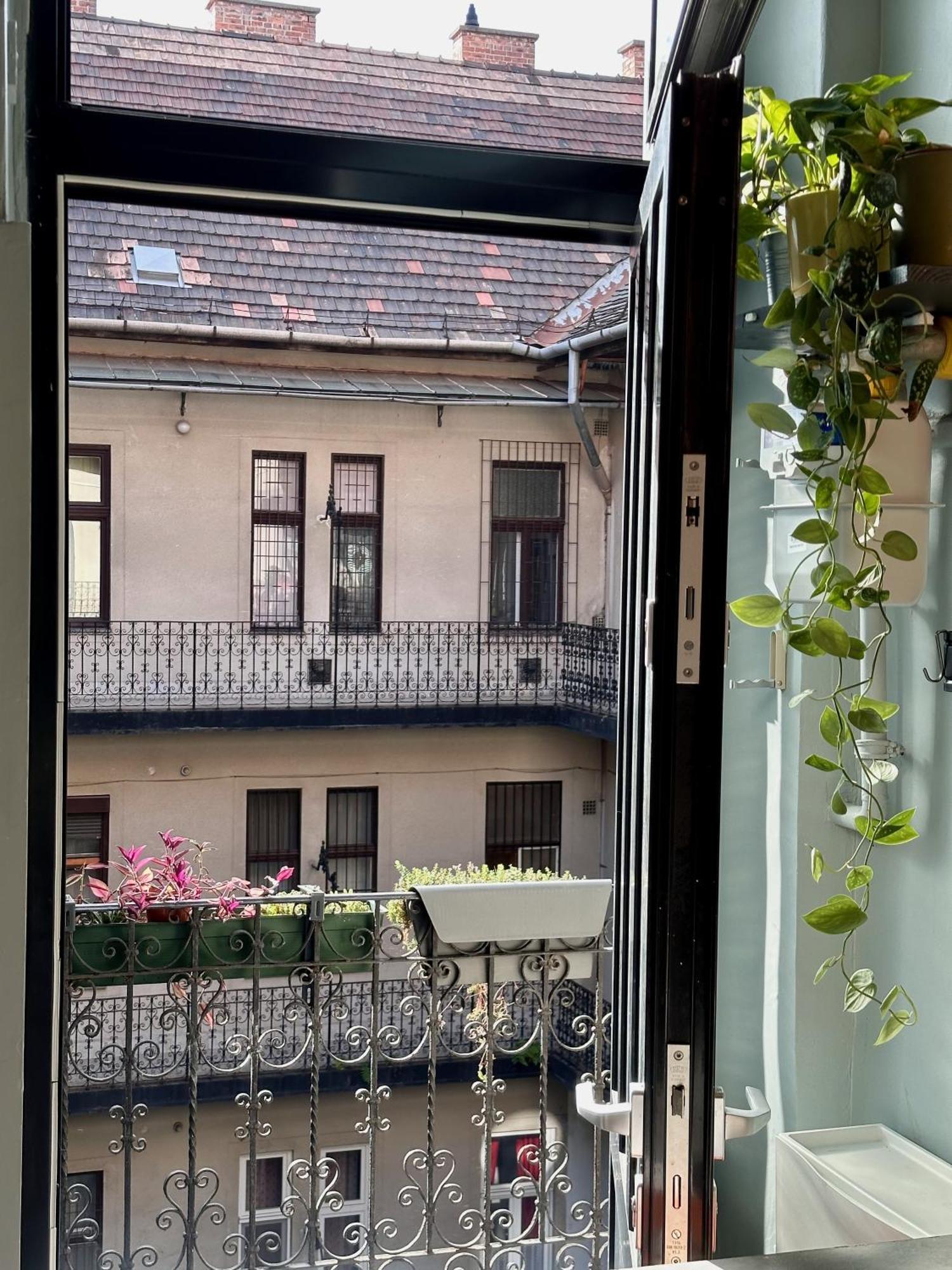 Centrally Located Studio Near Keleti Palyaudvar Budapest Eksteriør billede